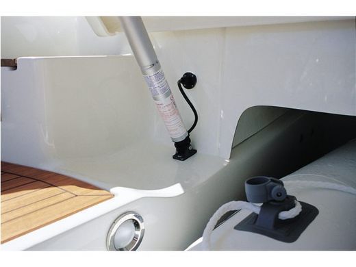 Електропривод люку Ultraflex Ulysses 12V - хід 180 мм